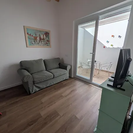 Casas Albano 2 *